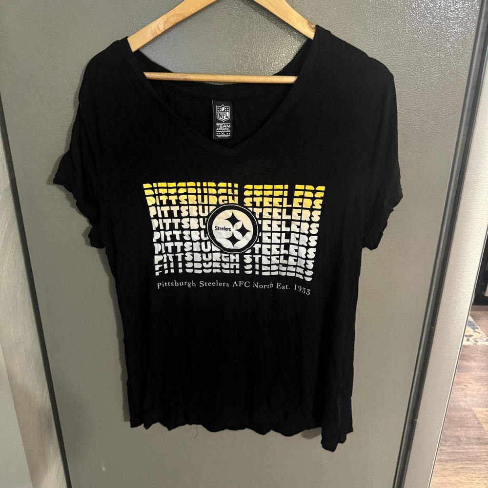 Steelers shirt